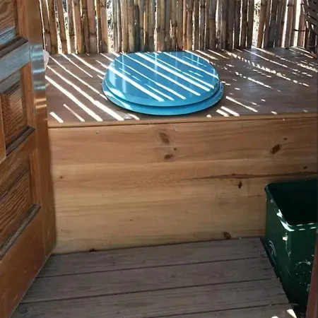 Tienda Acogedora Con Piscina 